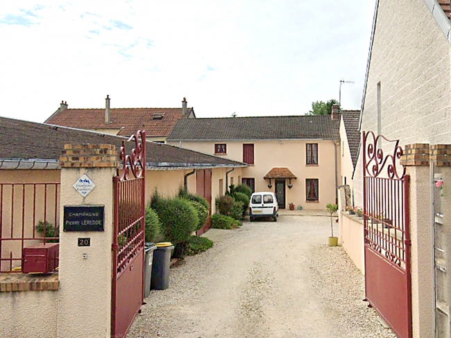 Champagne Pierre LEREDDE - 